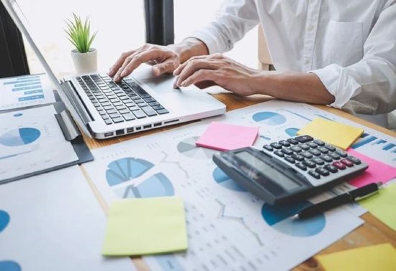 CERTIFICATE IN COMPUTER OPERATOR & ACCOUNTANT ( M-M-829 )